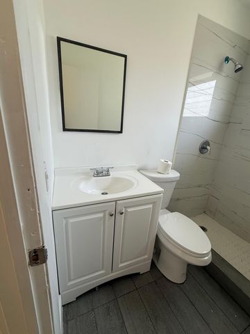 760 NW 4TH Street 2, Hallandale Beach, FL 33009