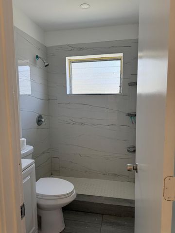 760 NW 4TH Street 2, Hallandale Beach, FL 33009