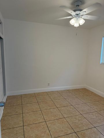 760 NW 4TH Street 2, Hallandale Beach, FL 33009
