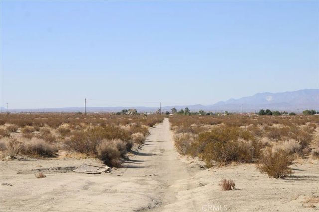 20 Skyranch, Adelanto, CA 92301