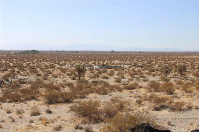 20 Skyranch, Adelanto, CA 92301
