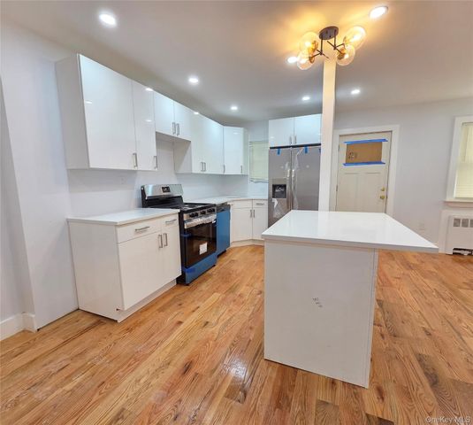 4081 Grace Avenue, Bronx, NY 10466