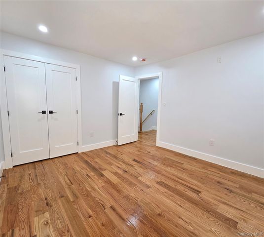 4081 Grace Avenue, Bronx, NY 10466