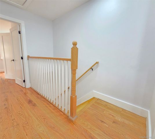 4081 Grace Avenue, Bronx, NY 10466