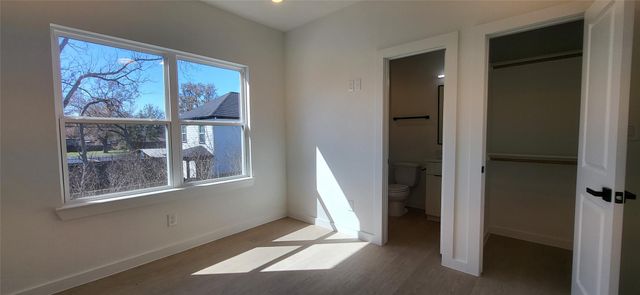 1033 North Ln Lane B, Houston, TX 77088