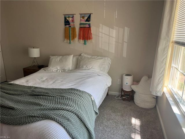 704 Nottoway River Ct Apt A, Chesapeake, VA 23320