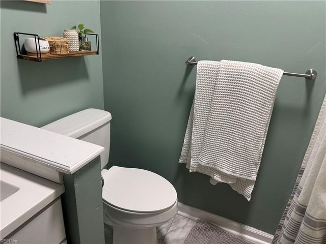 704 Nottoway River Ct Apt A, Chesapeake, VA 23320