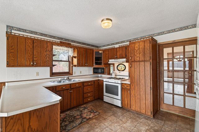 2270 397th Avenue, Stanchfield, MN 55080