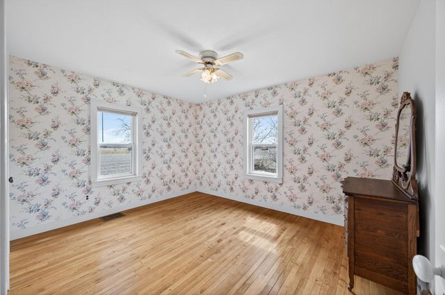 2270 397th Avenue, Stanchfield, MN 55080