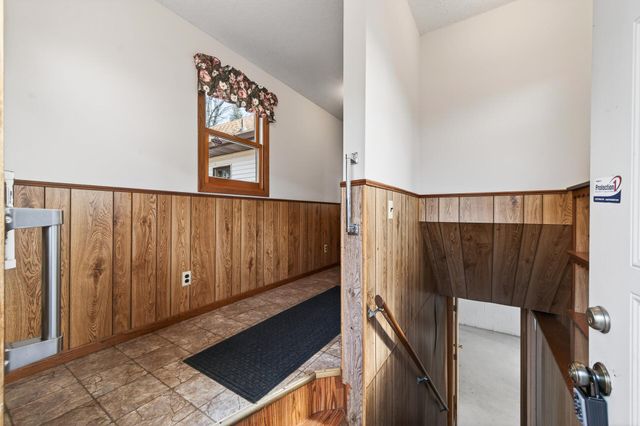 2270 397th Avenue, Stanchfield, MN 55080