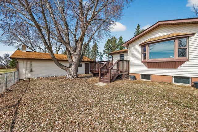 2270 397th Avenue, Stanchfield, MN 55080