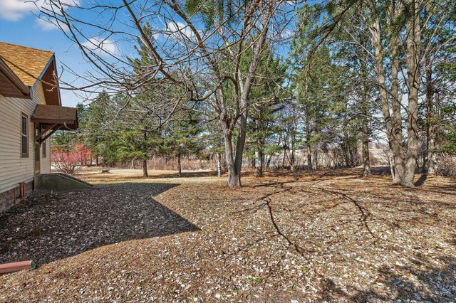 2270 397th Avenue, Stanchfield, MN 55080