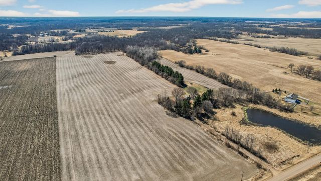 2270 397th Avenue, Stanchfield, MN 55080