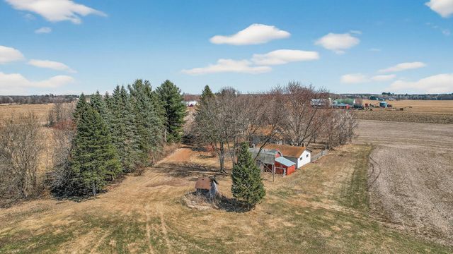 2270 397th Avenue, Stanchfield, MN 55080