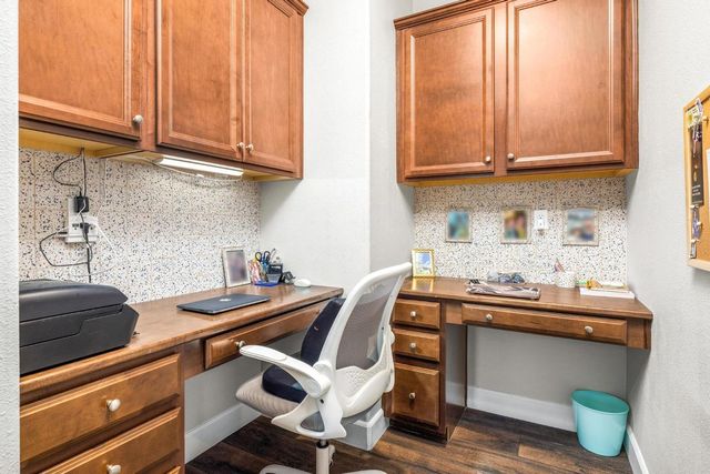 826 Grace Dr, Los Banos, CA 93635