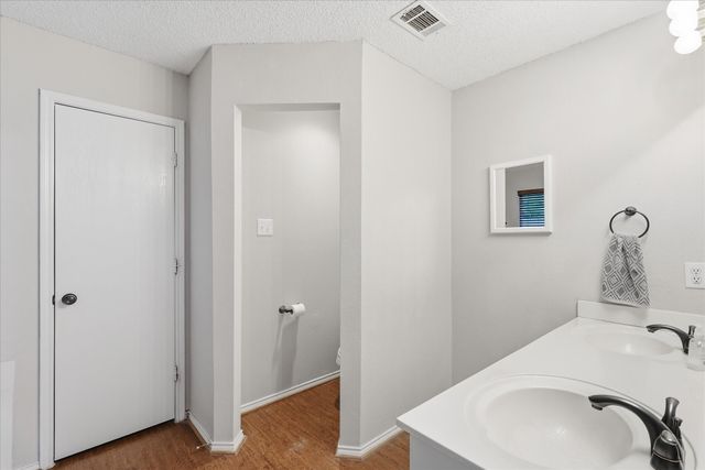 1822 Cancun Drive, Mansfield, TX 76063