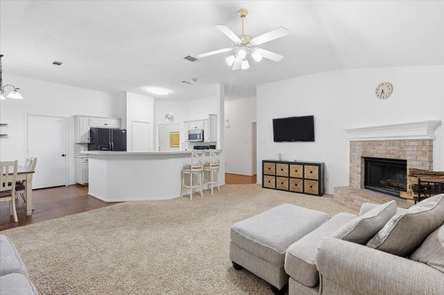 1822 Cancun Drive, Mansfield, TX 76063