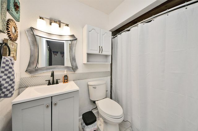 16210 Lazy Ridge Road, Houston, TX 77053