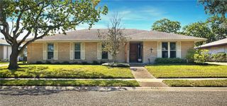4429 Bluefield Dr, Corpus Christi, TX 78413