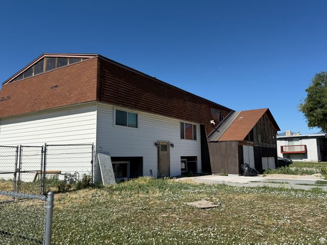 4621 W HARMAN DR, West Valley City, UT 84120