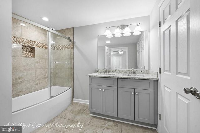10957 SALT BARN RD, Laurel, DE 19956