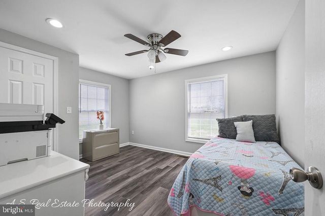 10957 SALT BARN RD, Laurel, DE 19956