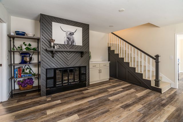 14700 N Allen Lane, Mt Vernon, IL 62864