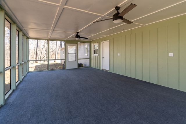 14700 N Allen Lane, Mt Vernon, IL 62864