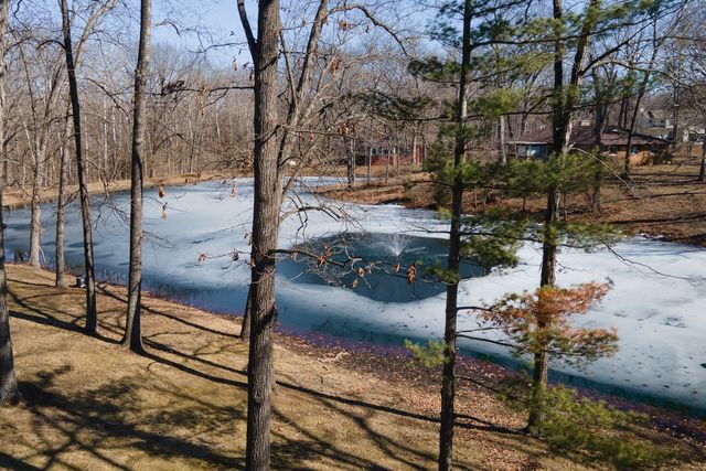 14700 N Allen Lane, Mt Vernon, IL 62864