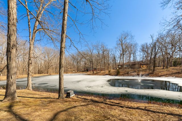 14700 N Allen Lane, Mt Vernon, IL 62864