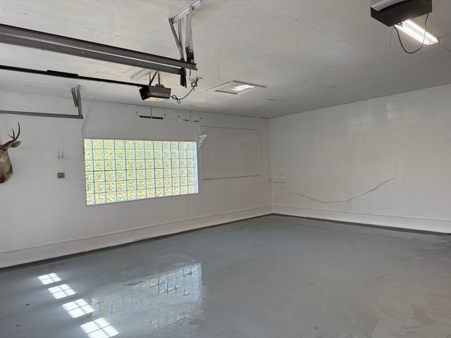 14700 N Allen Lane, Mt Vernon, IL 62864