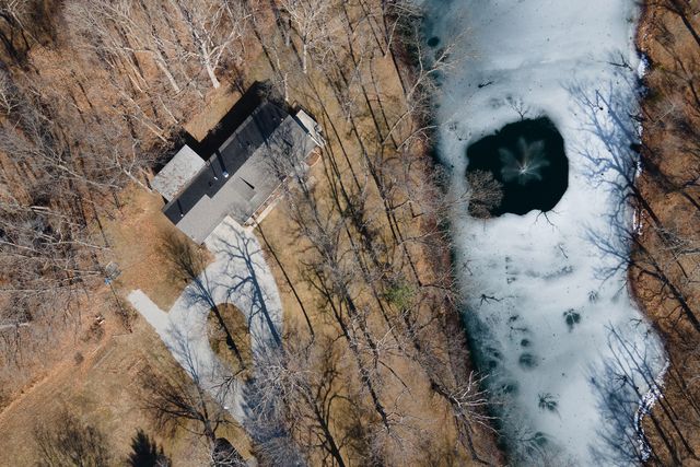 14700 N Allen Lane, Mt Vernon, IL 62864