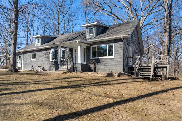 14700 N Allen Lane, Mt Vernon, IL 62864