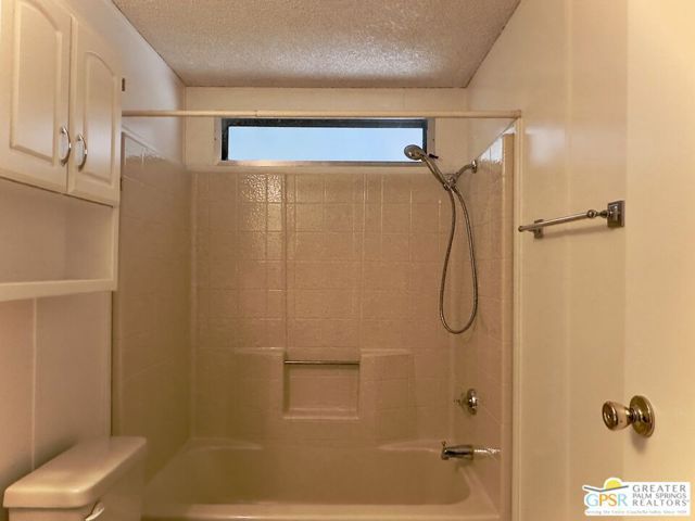 1250 N Kirby Street 34, Hemet, CA 92545