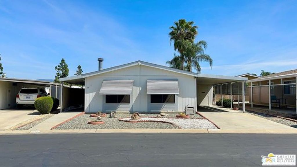 1250 N Kirby Street 34, Hemet, CA 92545
