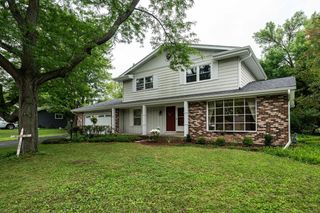 821 Buckingham CIRCLE, Hartland, WI 53029