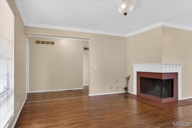3725 Helmkampf Drive, Florissant, MO 63033
