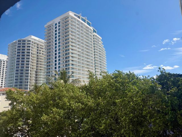 3000 Riomar Street 410, Fort Lauderdale, FL 33304