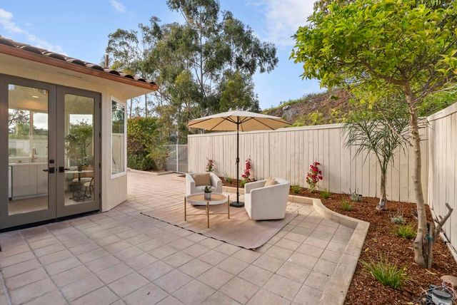 5825 Caminito Del Estio, La Jolla, CA 92037