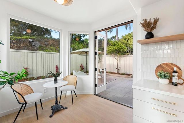 5825 Caminito Del Estio, La Jolla, CA 92037