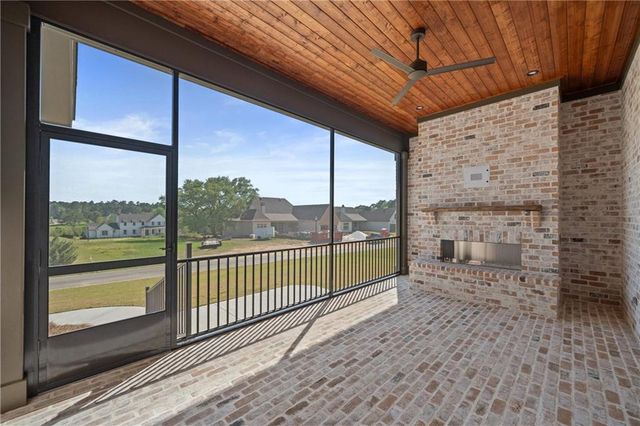 441 Leavie Lane, Fairhope, AL 36532