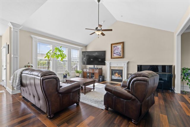 4314 SILVER VALLEY DR, Columbia, MO 65203