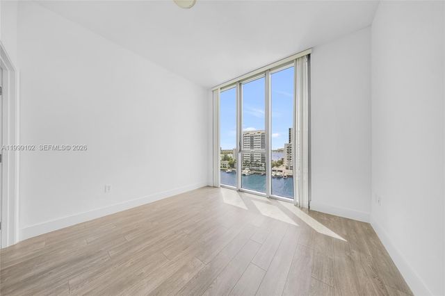 7928 East Dr 902, North Bay Village, FL 33141