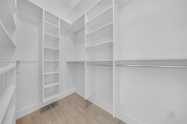 7928 East Dr 902, North Bay Village, FL 33141