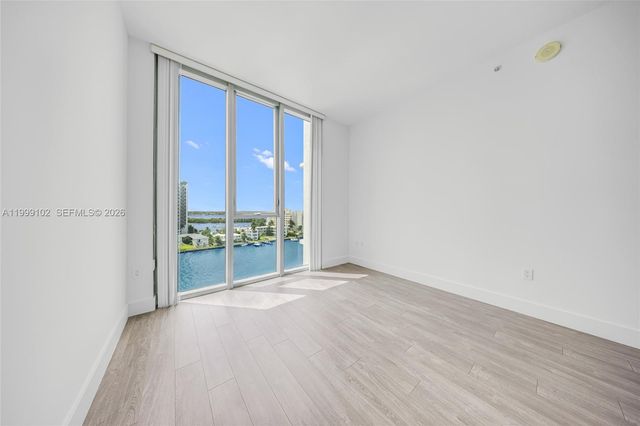 7928 East Dr 902, North Bay Village, FL 33141