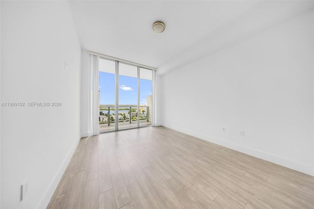 7928 East Dr 902, North Bay Village, FL 33141