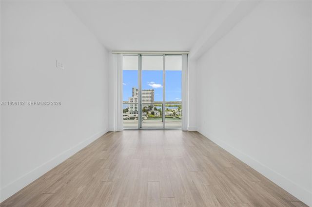 7928 East Dr 902, North Bay Village, FL 33141