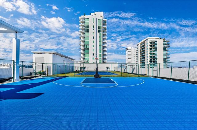 7928 East Dr 902, North Bay Village, FL 33141