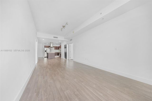 7928 East Dr 902, North Bay Village, FL 33141