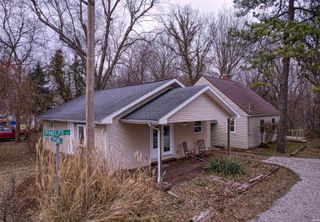 1 Yorkshire Drive, Newburgh, IN 47630